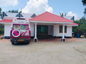 MAVERICK HOLIDAYS INN Family Villa 1